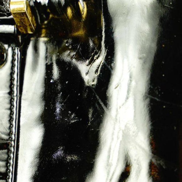 Chanel Large Black Patent CC Logo Duffle Bag with Strap 1C103a - Picture 4 of 12